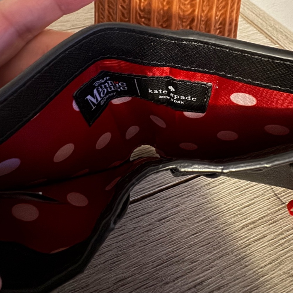 Kate Spade Minnie Mouse Wallet - Picture 4 of 9